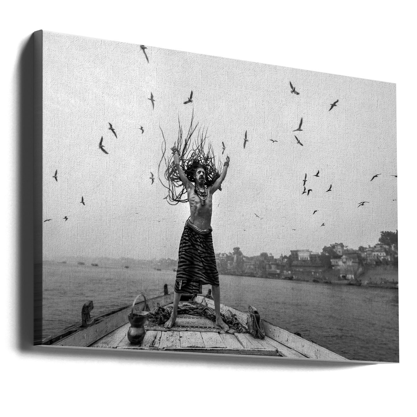 Naga Sadhu posant sur un bateau à Varanasi | Tableaux sur Toile