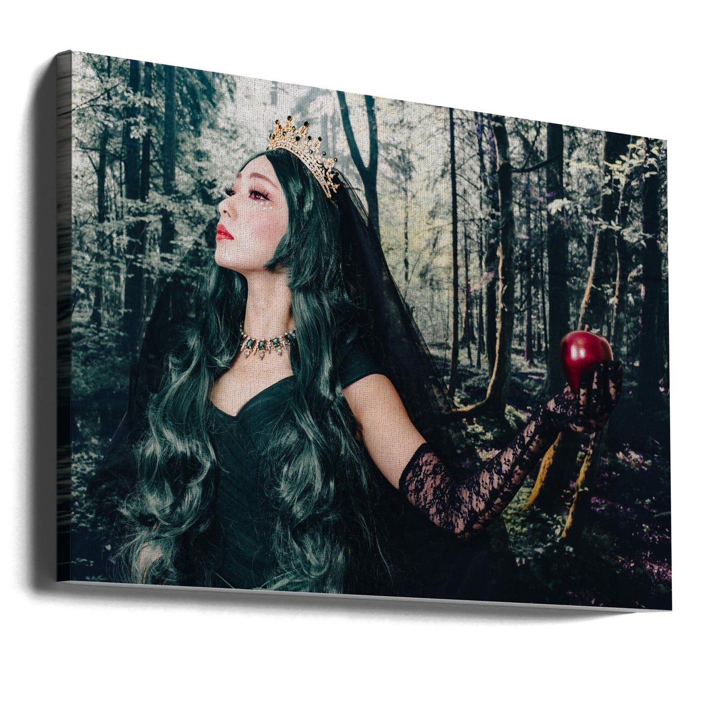 Taianomainen punainen omena. Canvastaulut