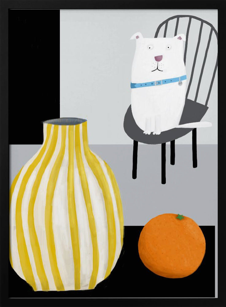 Lustiger weißer Hund mit gelb-weißer Vase mit Riemen von Carla Daly | Poster