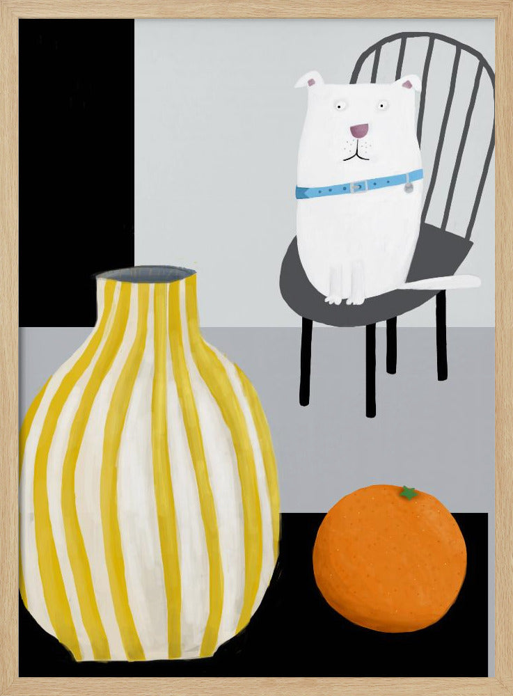 Lustiger weißer Hund mit gelb-weißer Vase mit Riemen von Carla Daly | Poster