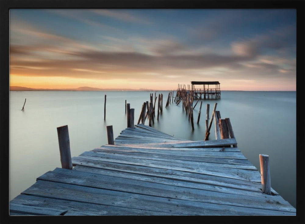 Romahtanut | Julisteet - Taidevedokset