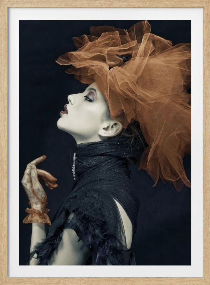 Imperious Lady | Poster