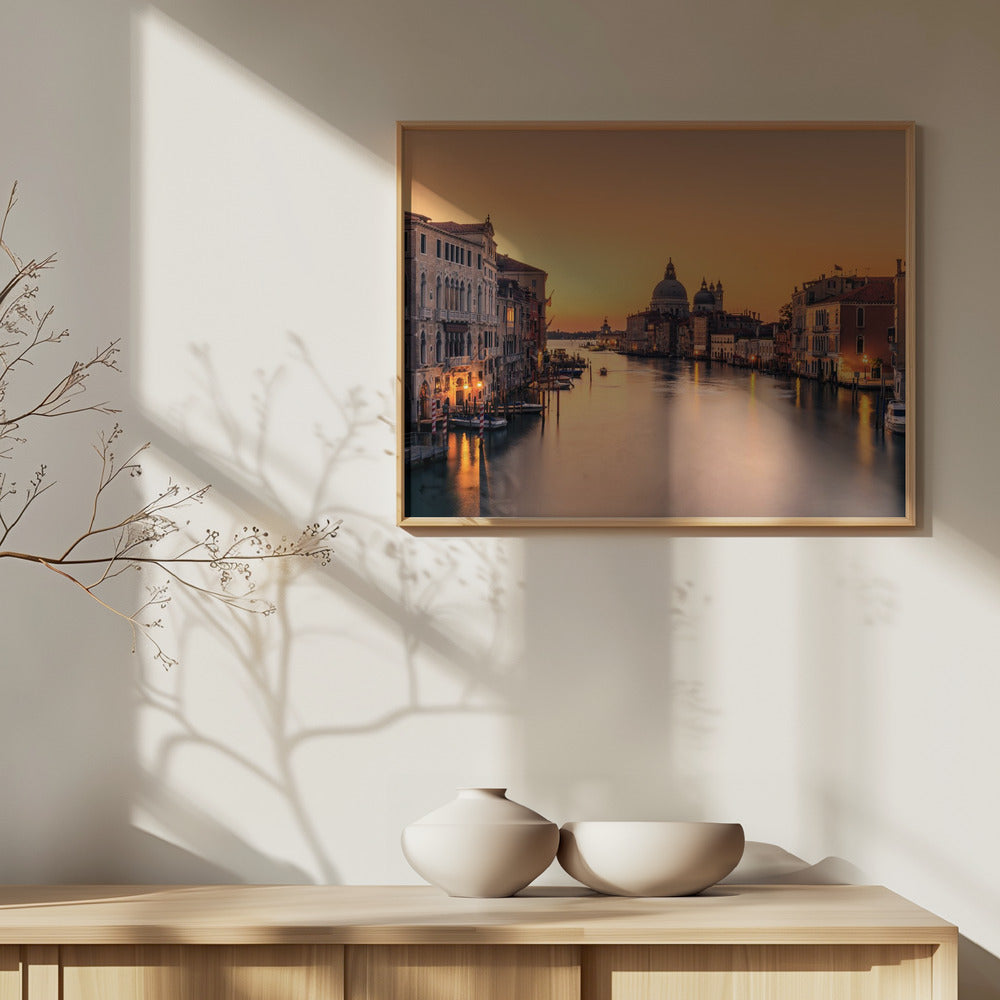 Aamunkoitto Venetsiassa | Julisteet - Taidevedokset