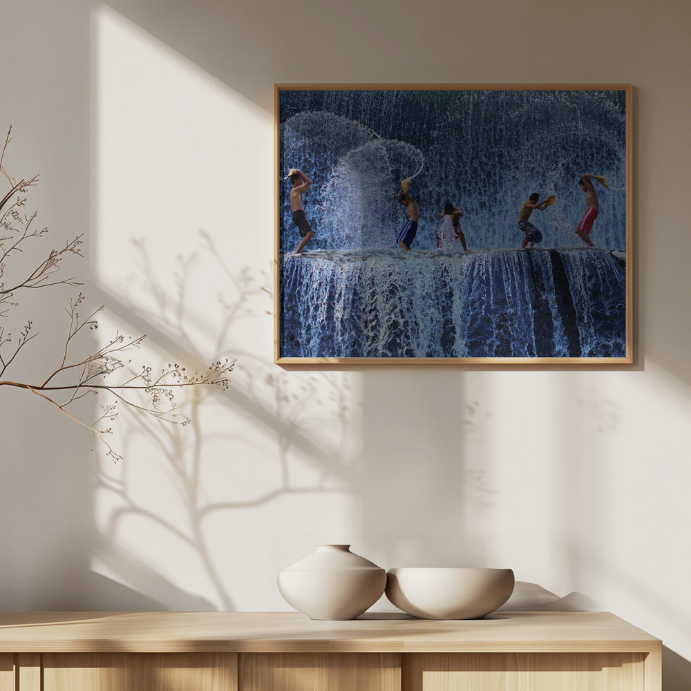 Leikkimistä roiskeella | Julisteet - Taidevedokset