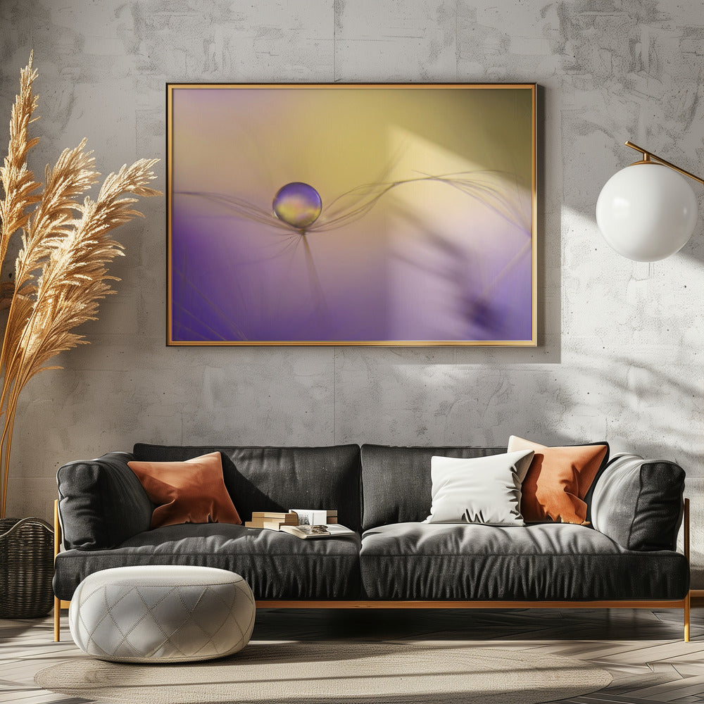 Aseissa | Julisteet - Taidevedokset