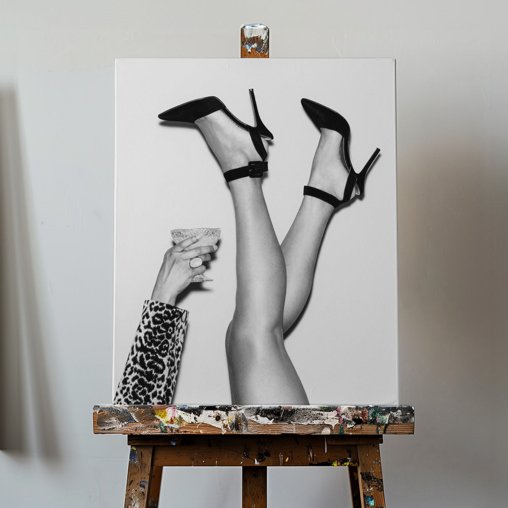 Jalat ilmassa mustavalkoinen | Canvastaulut