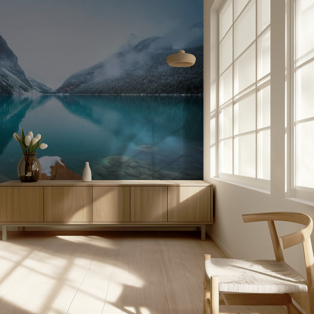 Sumuinen Louise-järvi | Valokuvatapetit