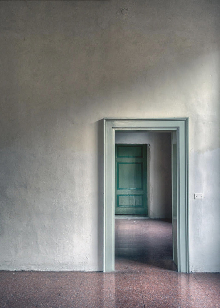 The beauty of emptiness | Poster
