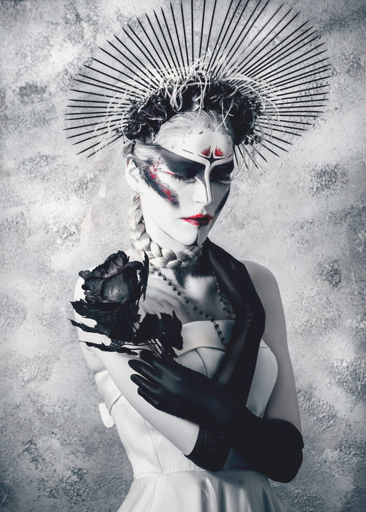 Ein schmerzhafter Dorn auf einer schwarzen Rose | Leinwand-Bilder