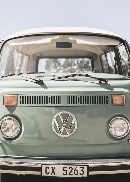 Klassisches Design in sanften Grüntönen Autos | Poster