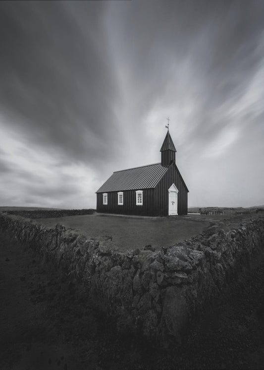 Musta kirkko | Canvastaulut