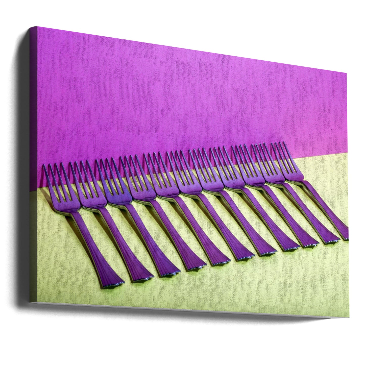 Bodegón abstracto con tenedores sobre un fondo colorido | Impresiones en Lienzo
