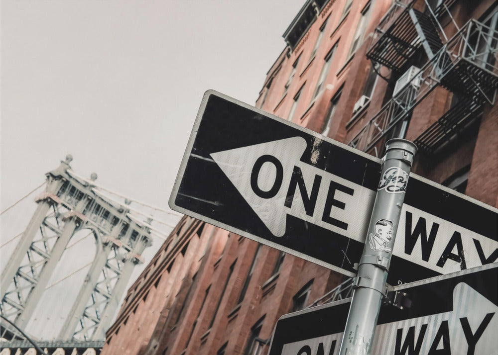 Manhattan Bridge One Way | Wallpaper
