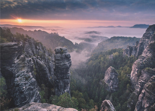 Sunrise on the Rocks | Wallpaper
