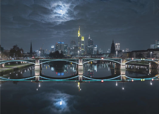 Frankfurt at Full Moon | Wallpaper