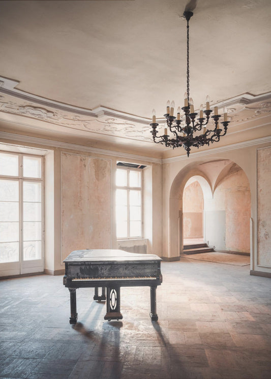 Klavier in einem verlassenen Schloss | Leinwand-Bilder
