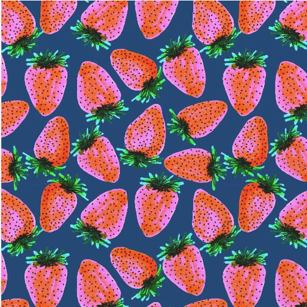 Roter Lavendel auf dunkelblauen Erdbeeren | Poster - Kunstdruck